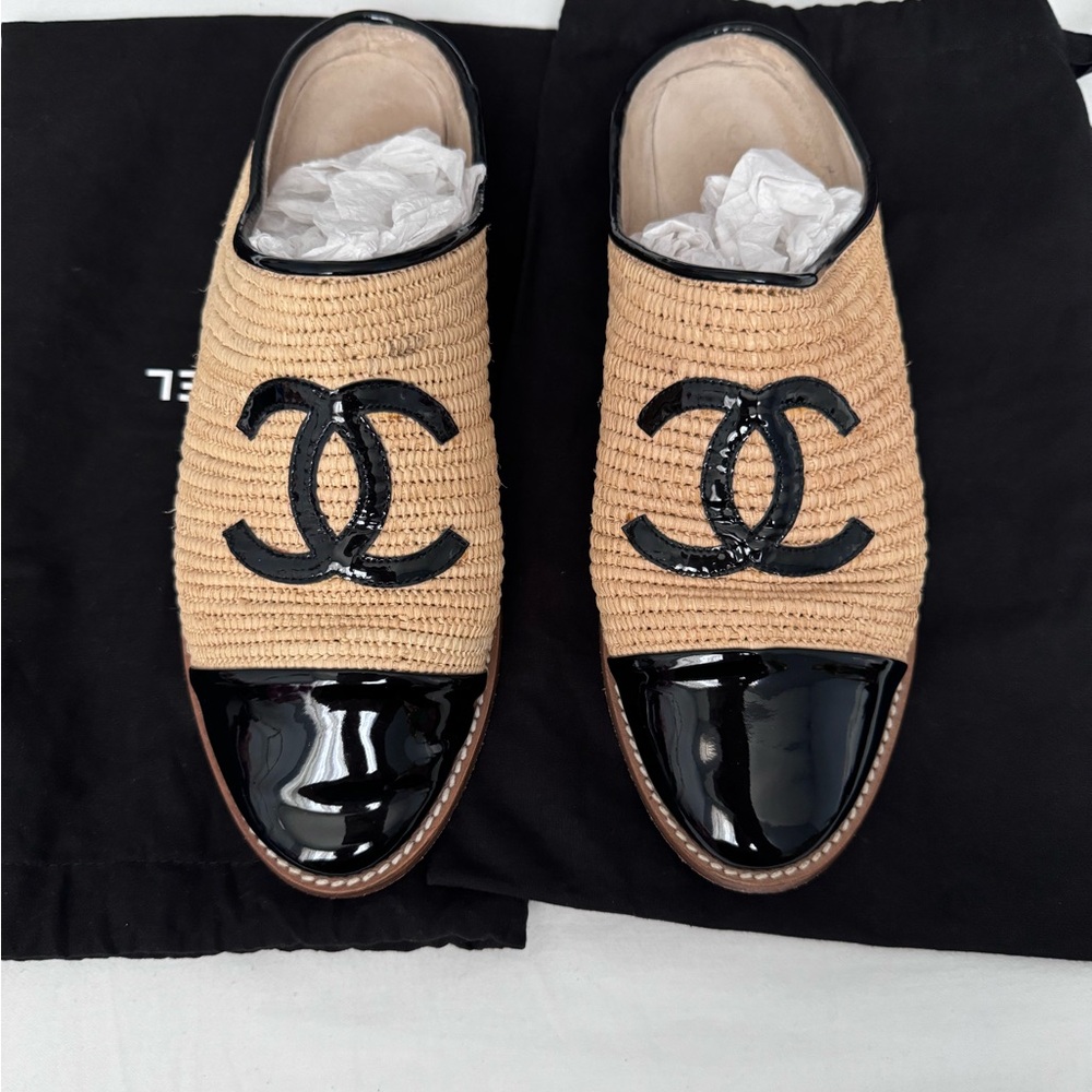 CHANEL Beige and Black Espadrille Flats